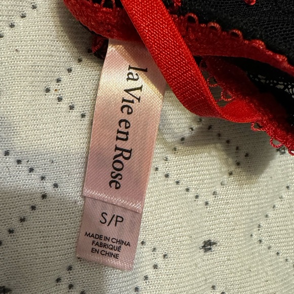 NWOT La Vie En Rose black/red lingerie size Small - Picture 4 of 4